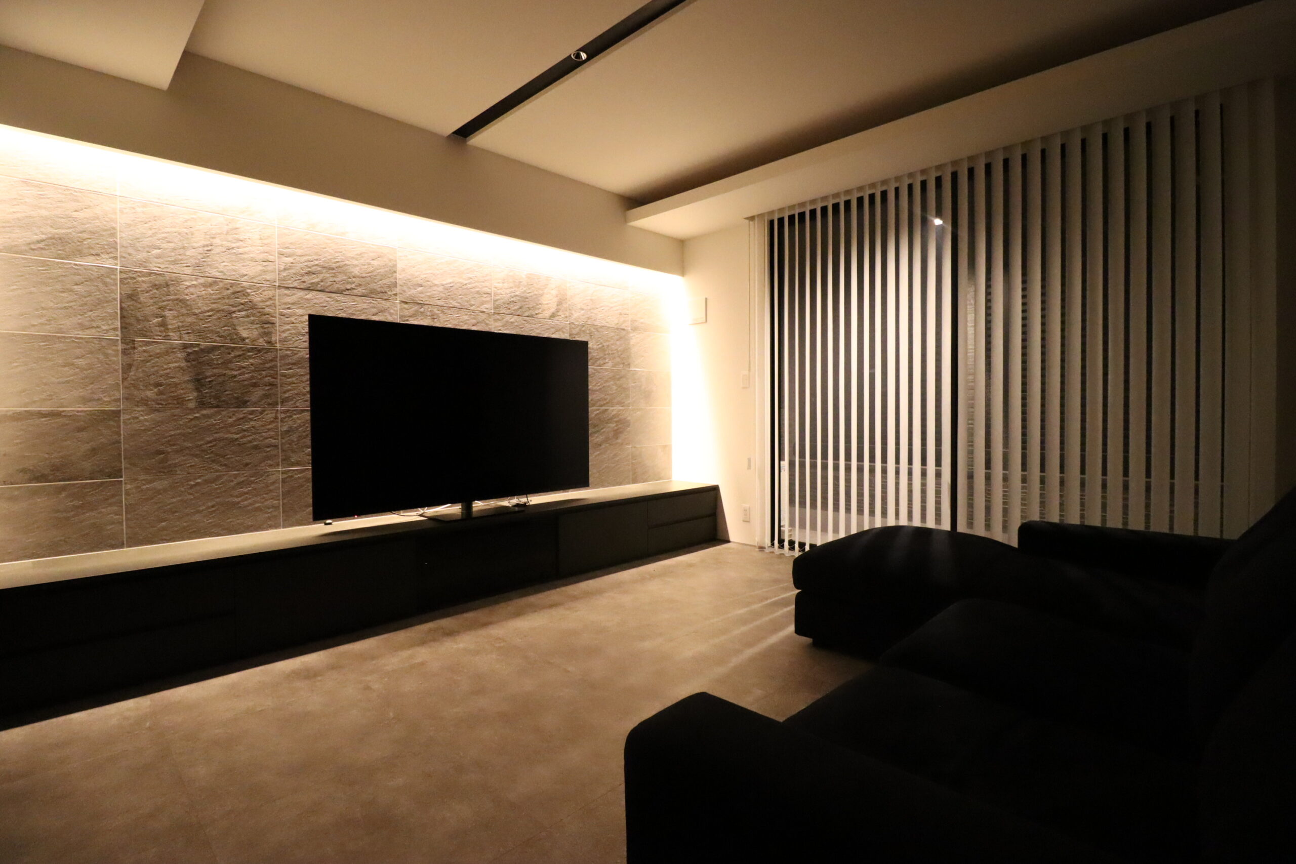 モダンミニマリズムが織りなす空間